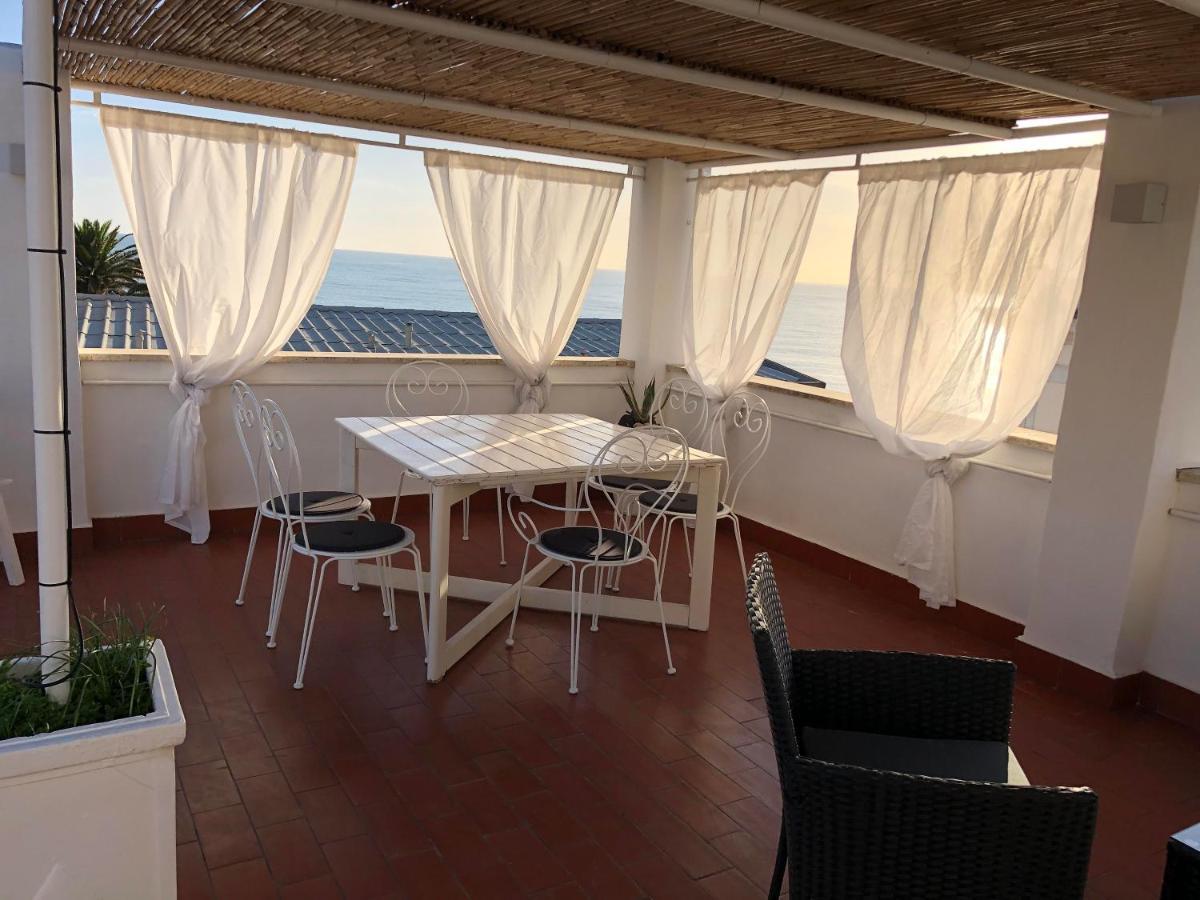 圣塔马利奈拉La Terrazza Sul Mare别墅 外观 照片