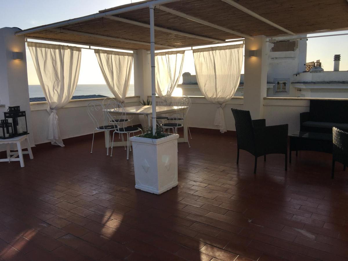 圣塔马利奈拉La Terrazza Sul Mare别墅 外观 照片
