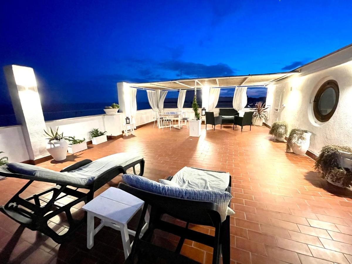 圣塔马利奈拉La Terrazza Sul Mare别墅 外观 照片